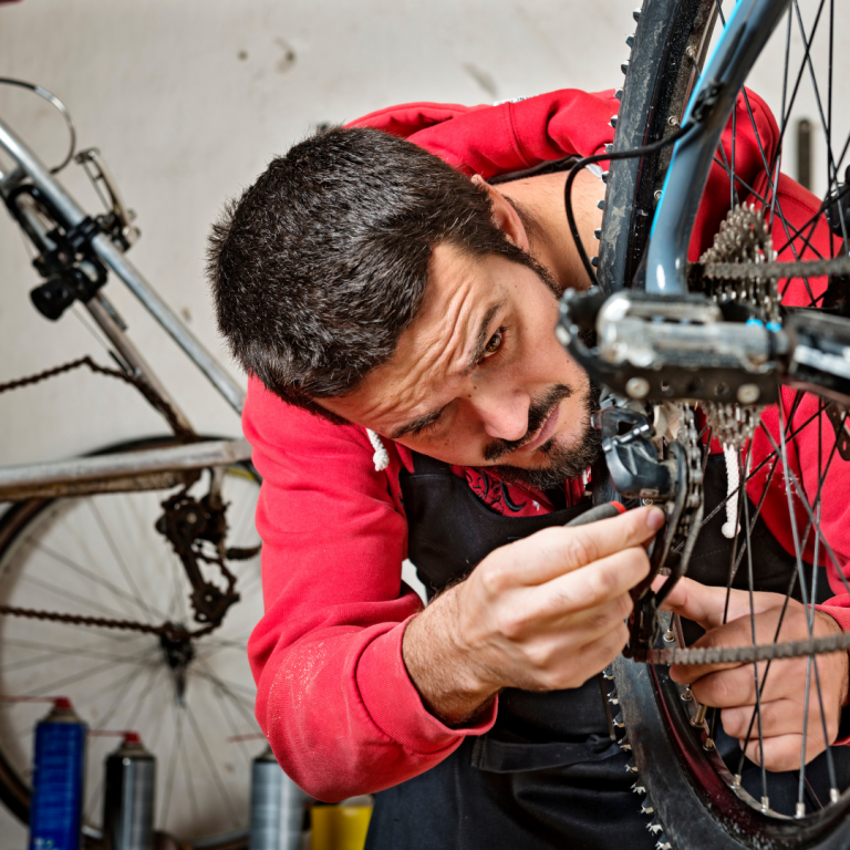 How to Use a Torque Wrench on a Mountain Bike